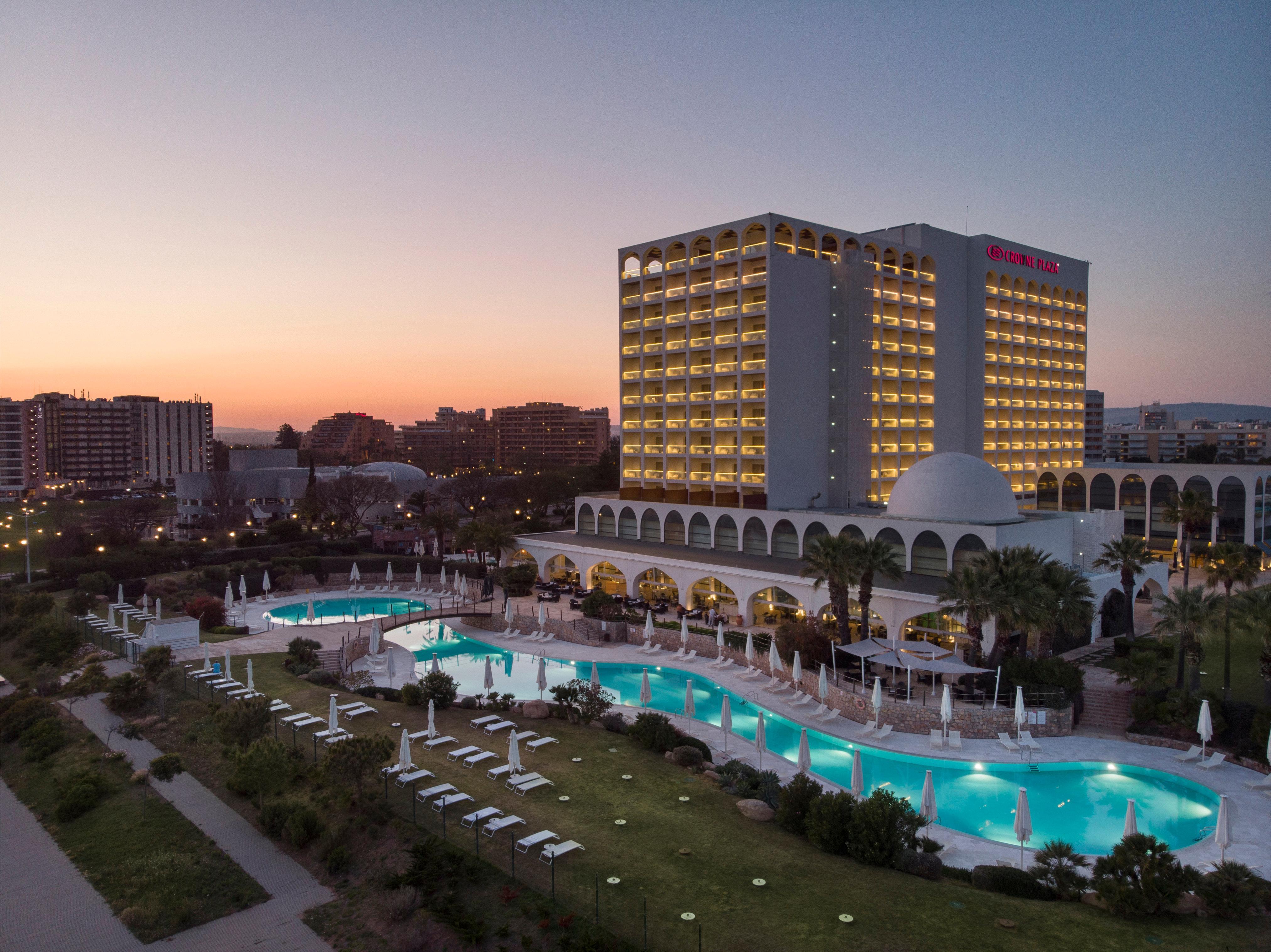Crowne Plaza Vilamoura - Algarve By Ihg Kültér fotó Hilton Athens