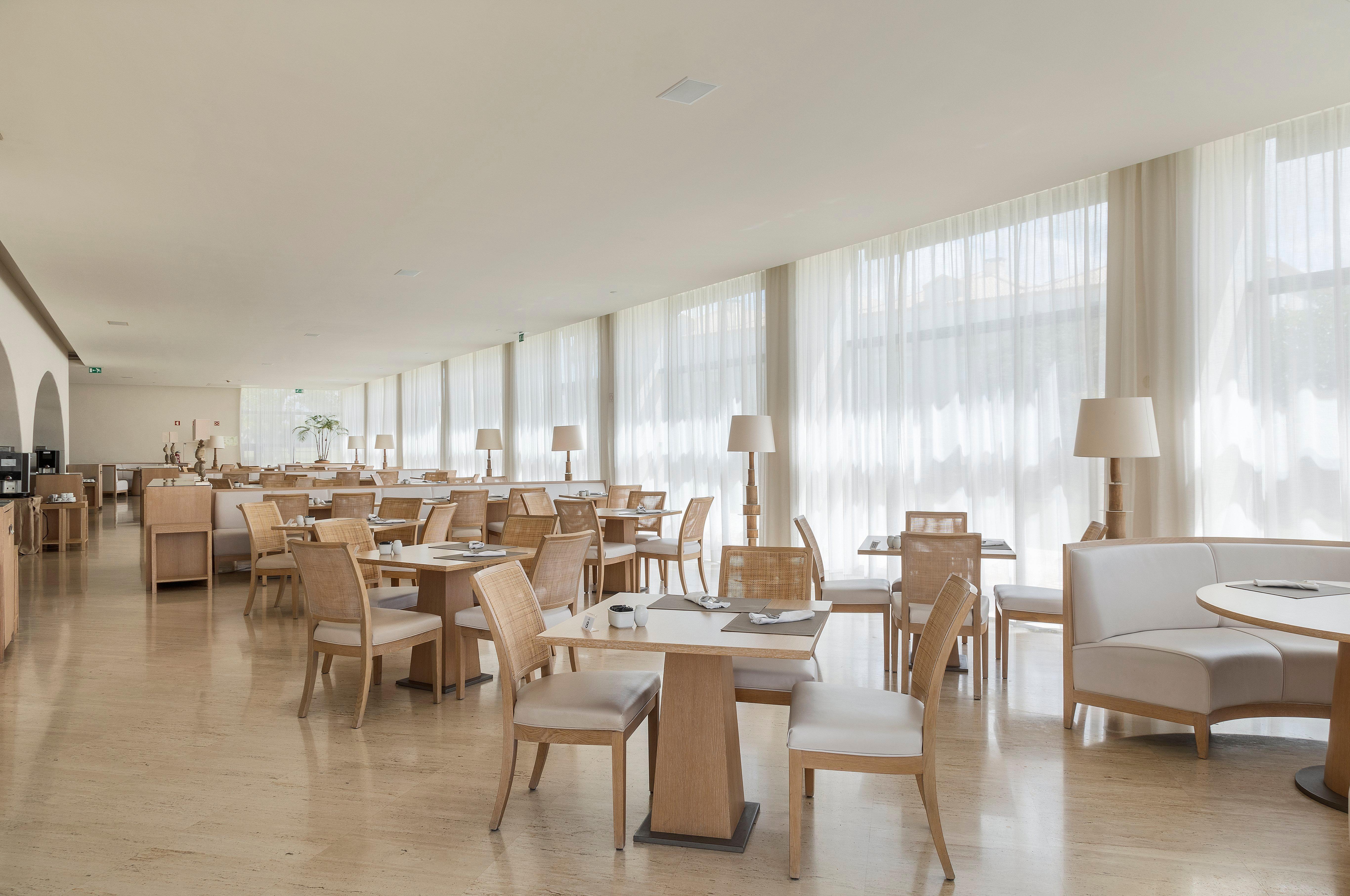 Crowne Plaza Vilamoura - Algarve By Ihg Kültér fotó Restaurant